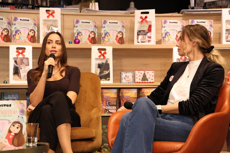 Guests in conversation on stage
